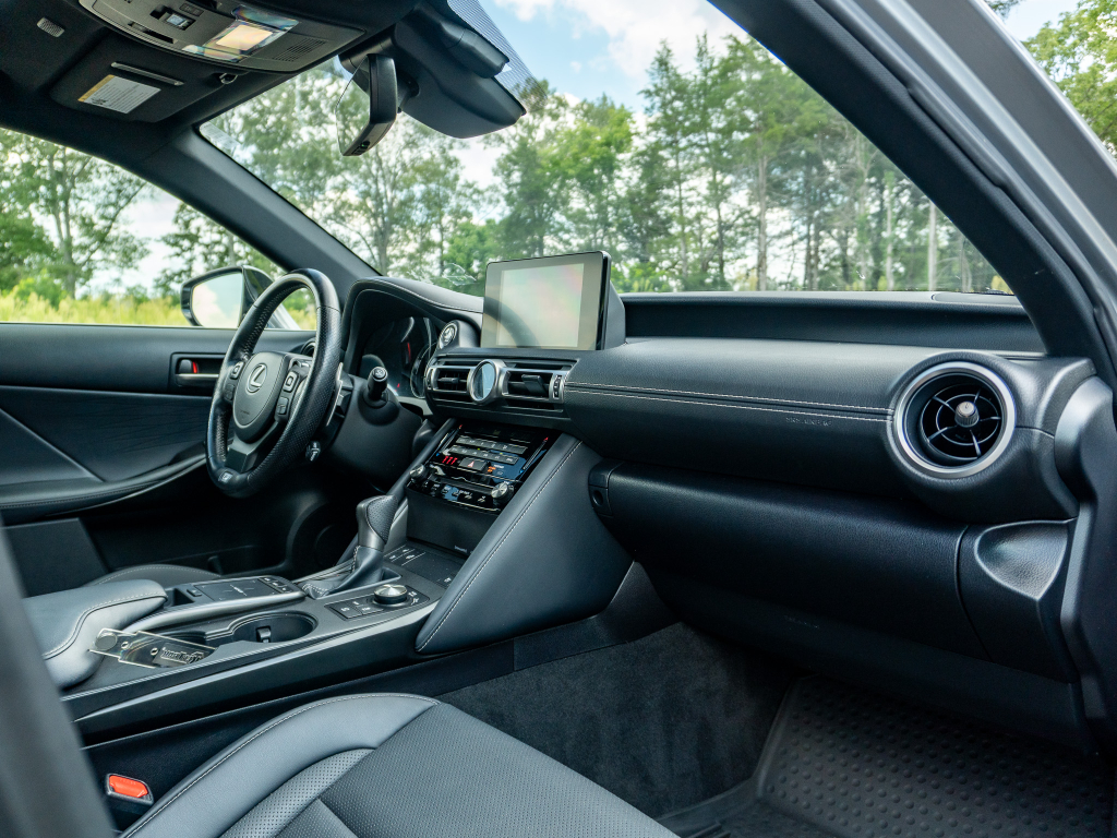 Used 2022 Lexus IS 350 Sedan