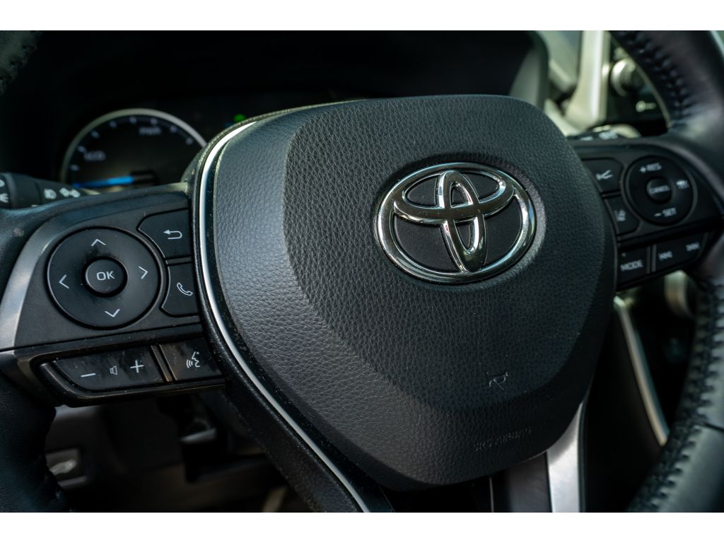 Used 2022 Toyota RAV4 SUV