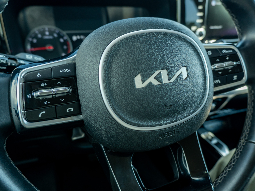 2022 Kia Sorento SX - Photo 33