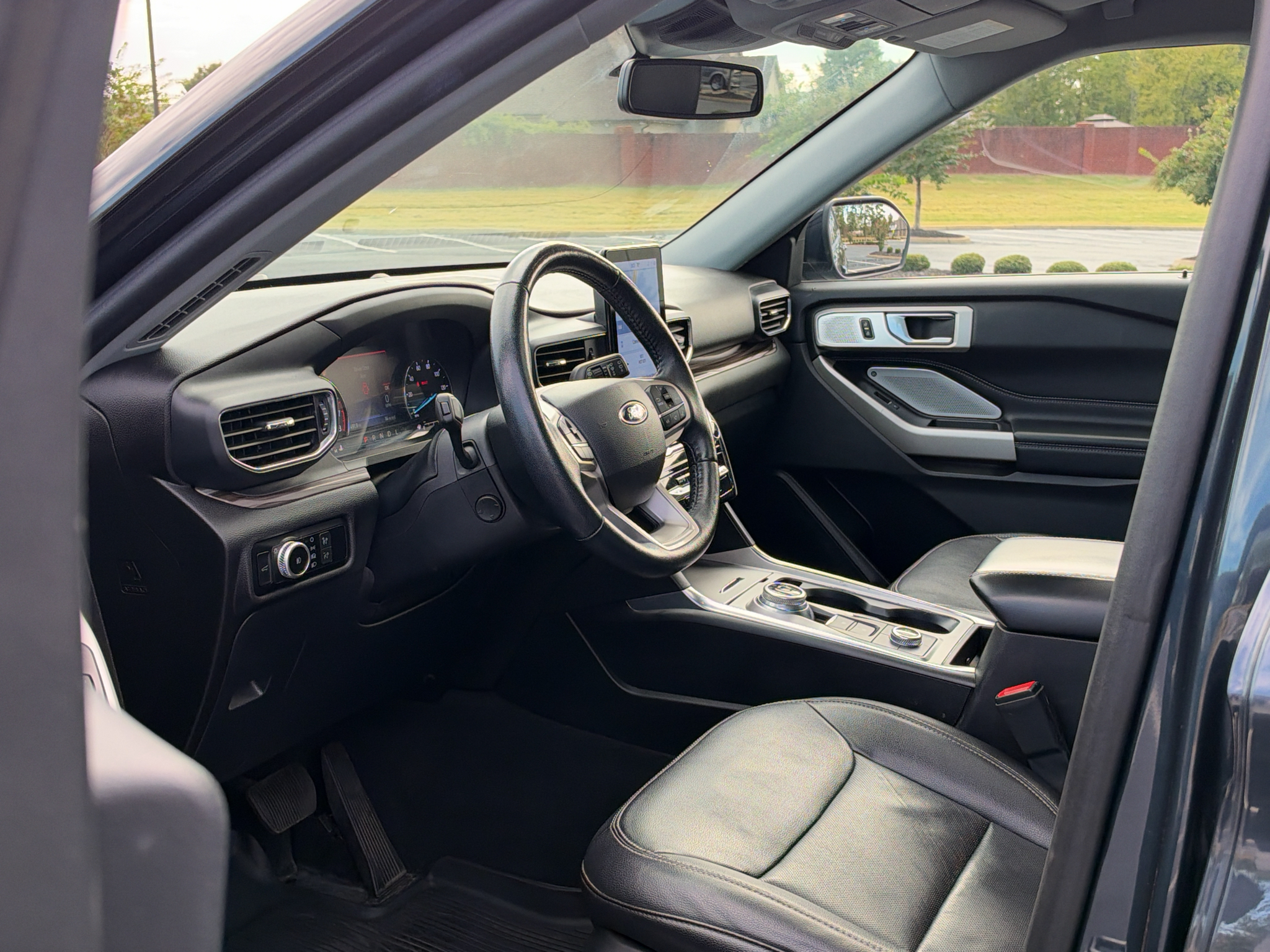 Used 2022 Ford Explorer SUV