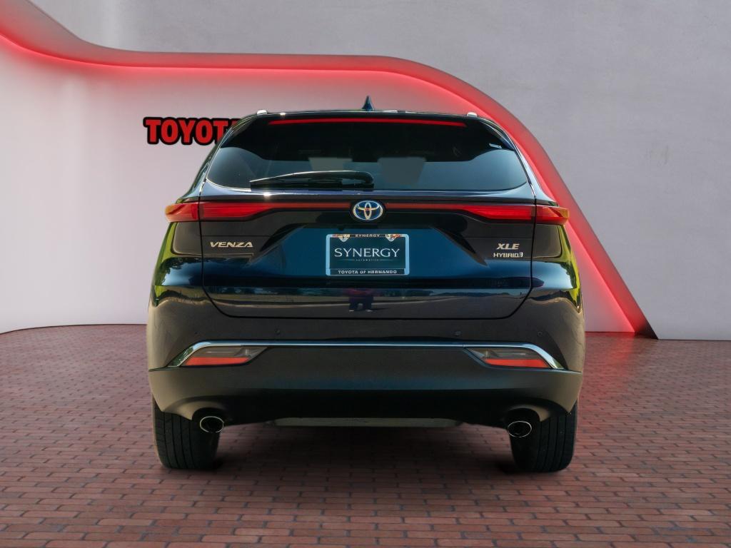 Used 2022 Toyota Venza SUV