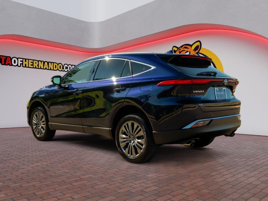 Used 2022 Toyota Venza SUV