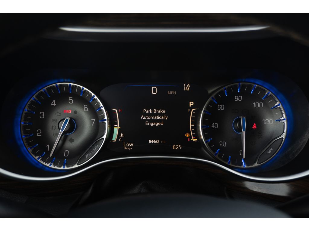 Used 2022 Chrysler Pacifica Van