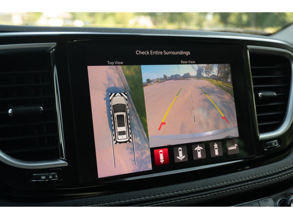 Used 2022 Chrysler Pacifica Van