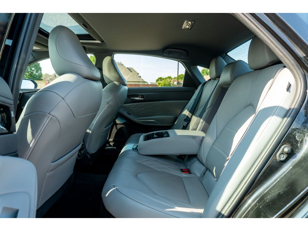 Used 2022 Toyota Avalon Sedan