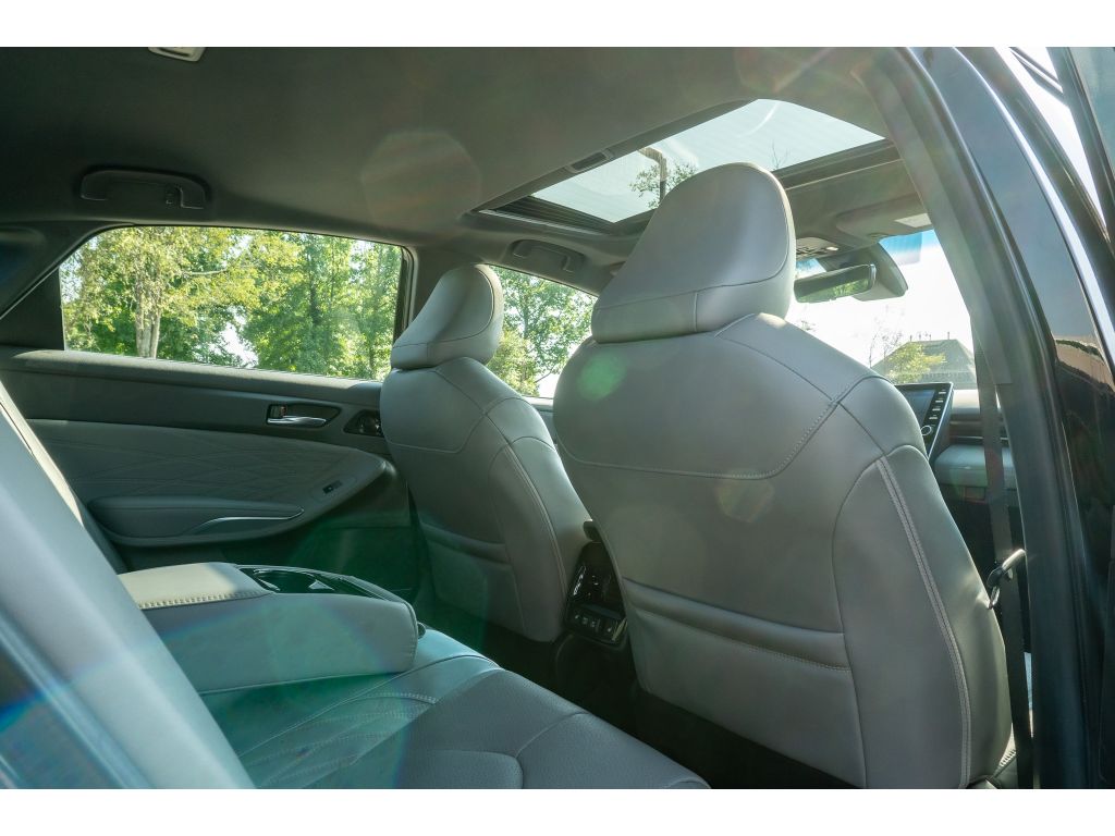 Used 2022 Toyota Avalon Sedan