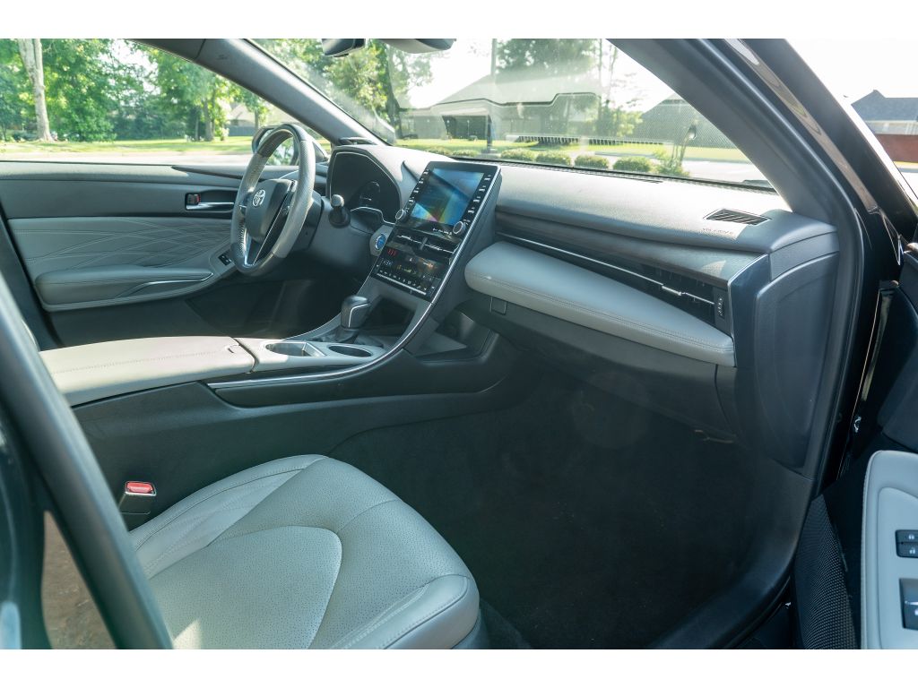 Used 2022 Toyota Avalon Sedan