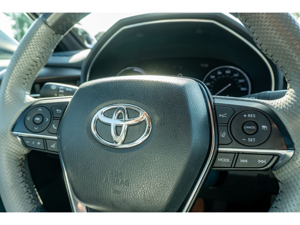 Used 2022 Toyota Avalon Sedan