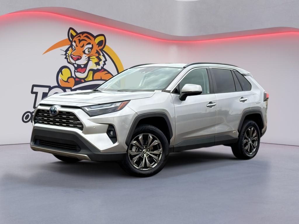 2022 Toyota RAV4 Limited's photo