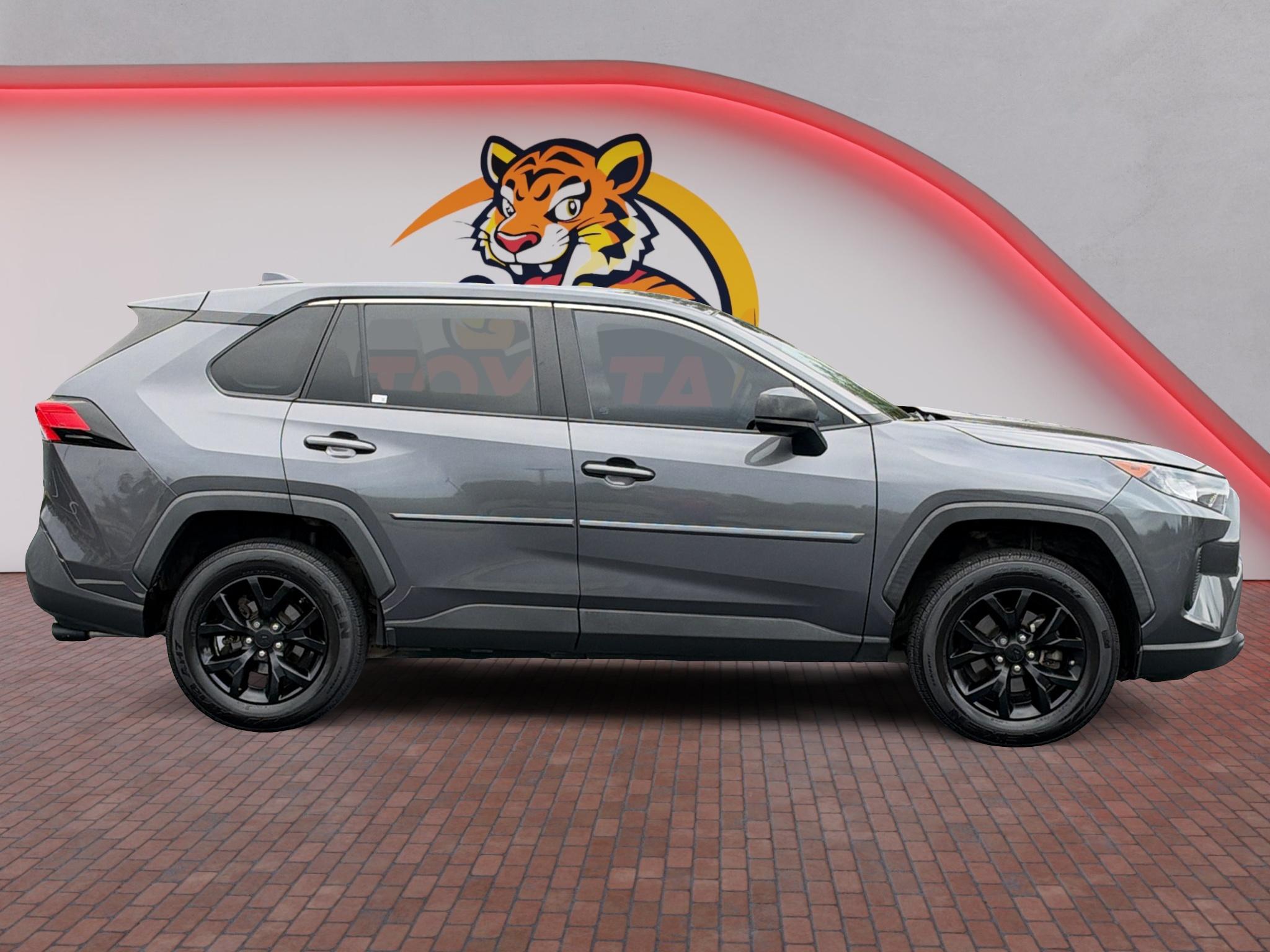 Used 2022 Toyota RAV4 SUV