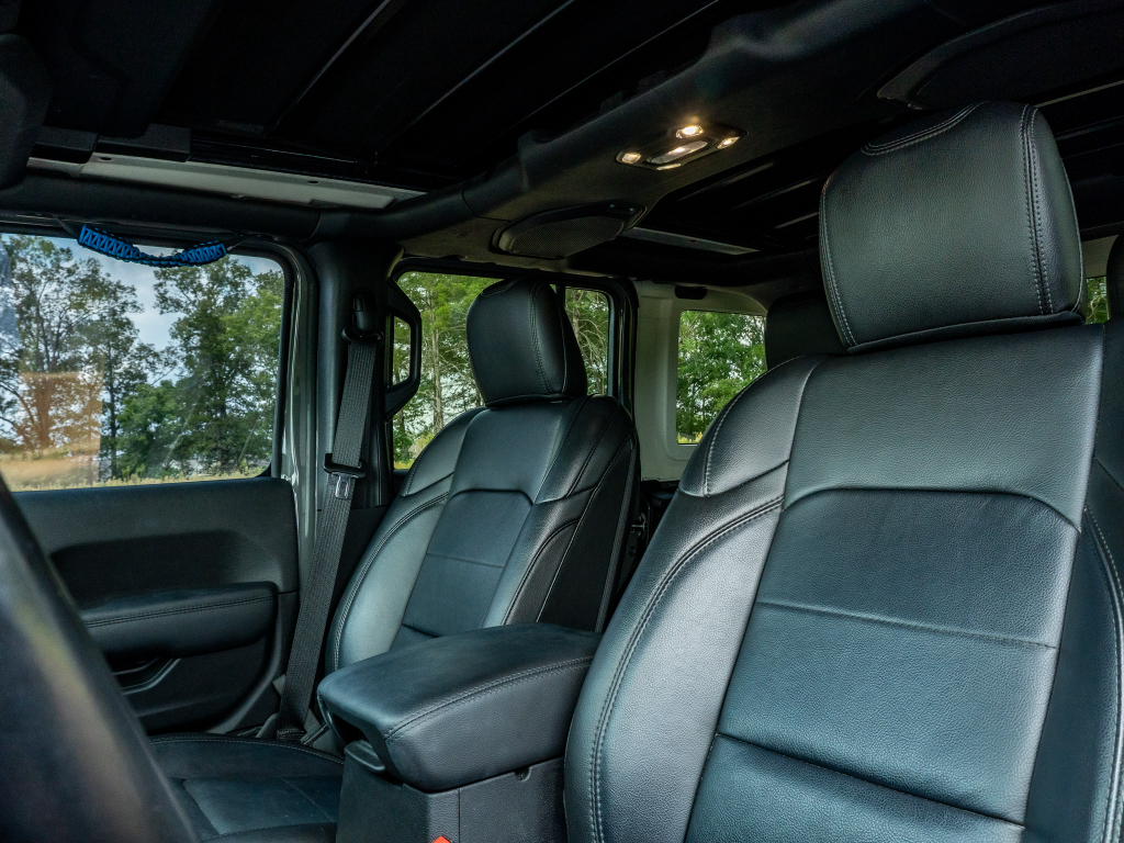 Used 2022 Jeep Wrangler SUV
