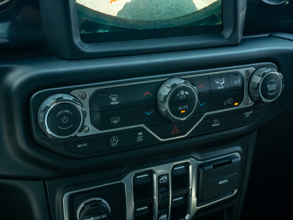 Used 2022 Jeep Wrangler SUV