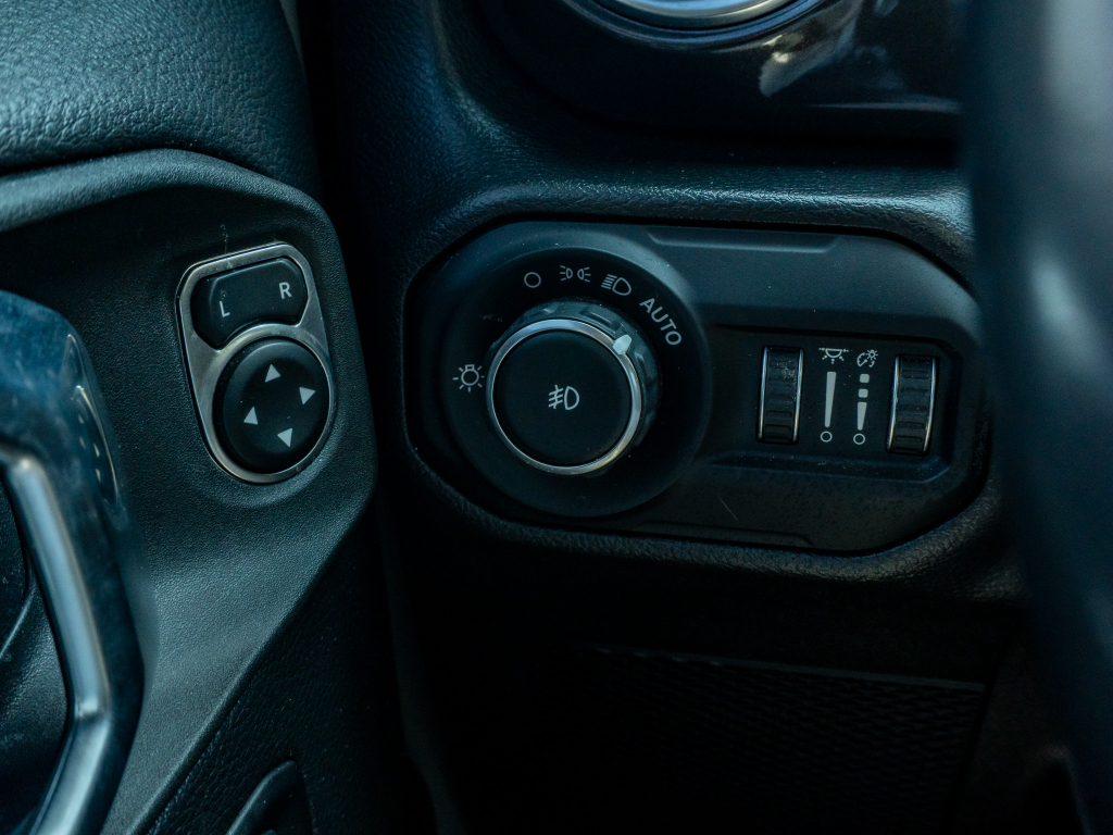 Used 2022 Jeep Wrangler SUV