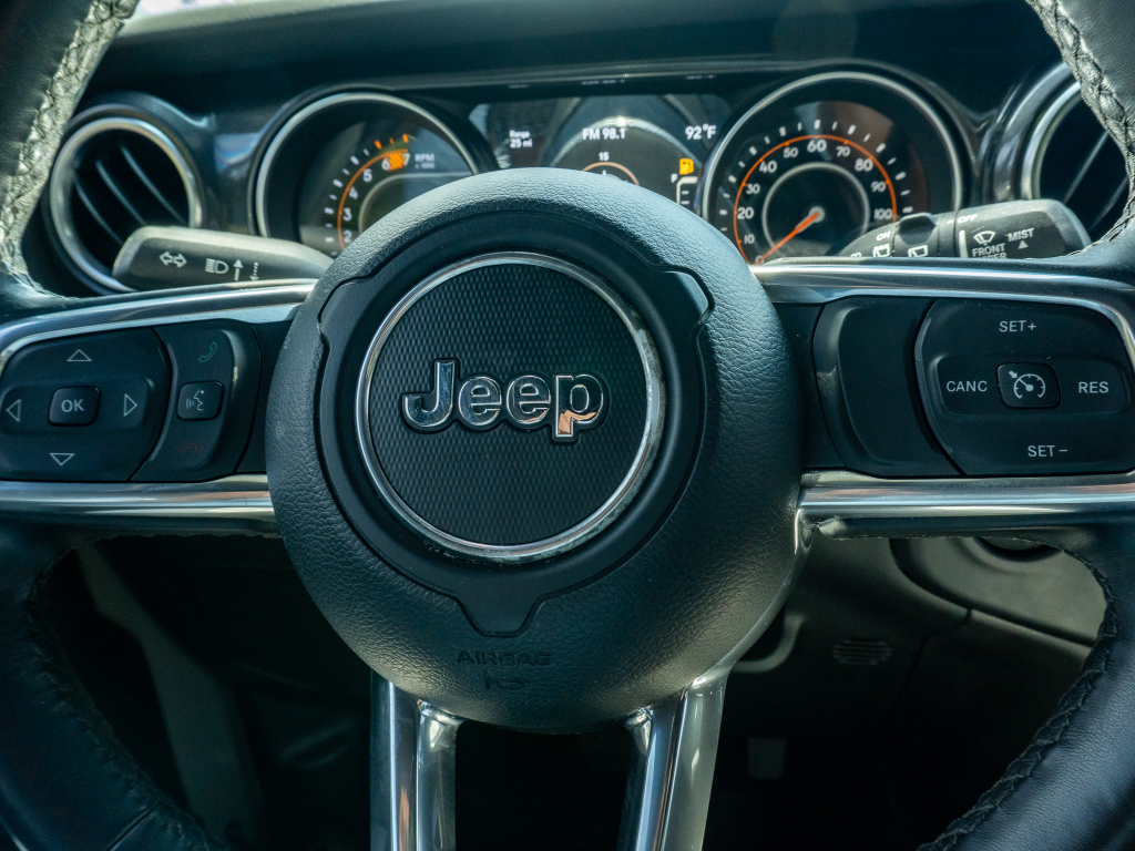 Used 2022 Jeep Wrangler SUV