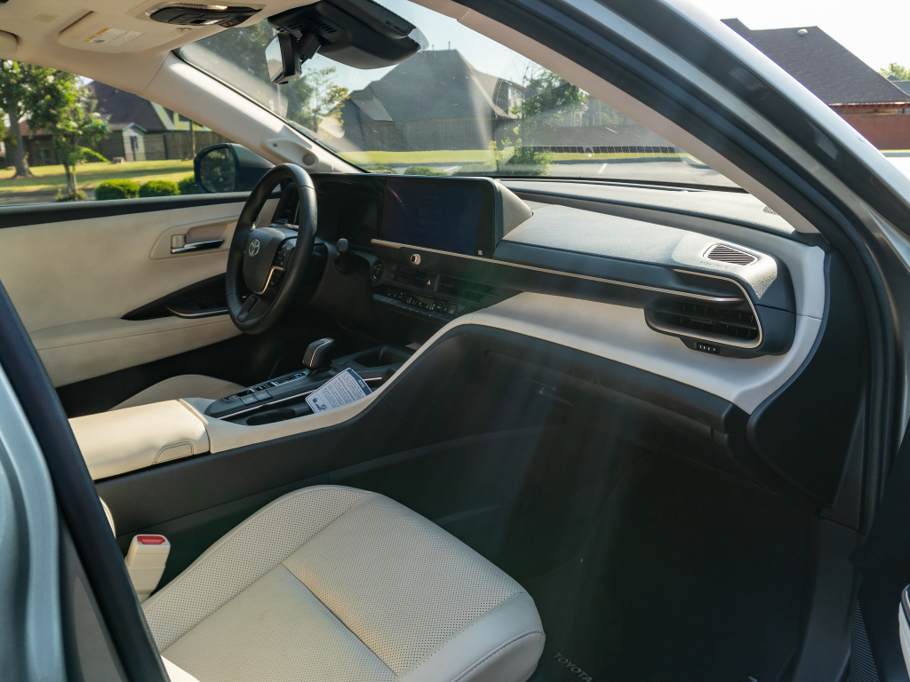 Used 2023 Toyota Crown Sedan