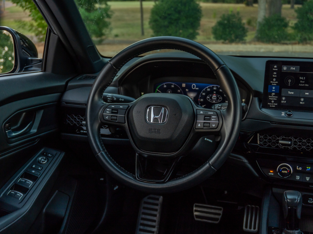 Used 2023 Honda Accord Hybrid Sedan
