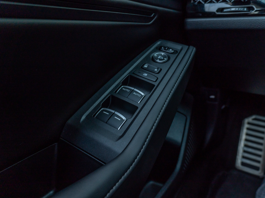 Used 2023 Honda Accord Hybrid Sedan