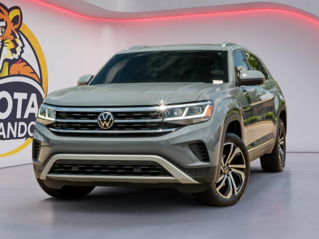 2023 Volkswagen Atlas Cross Sport 2.0T SEL 4MOTION's photo