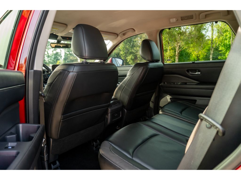 Used 2023 Nissan Pathfinder SUV