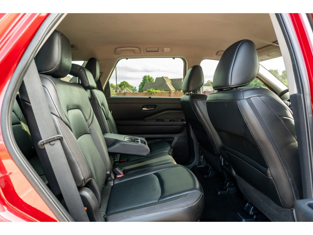 Used 2023 Nissan Pathfinder SUV