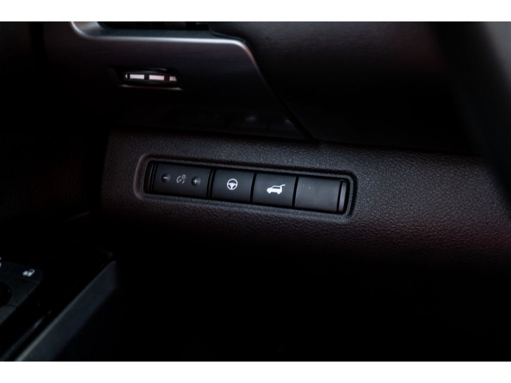 Used 2023 Nissan Pathfinder SUV
