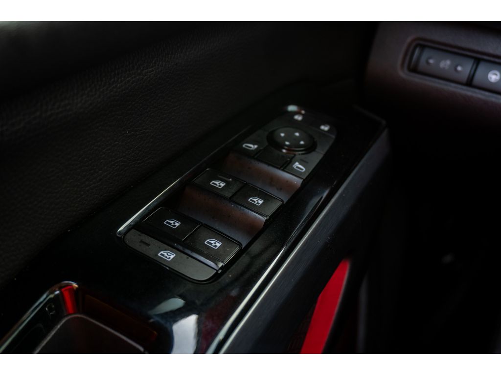 Used 2023 Nissan Pathfinder SUV