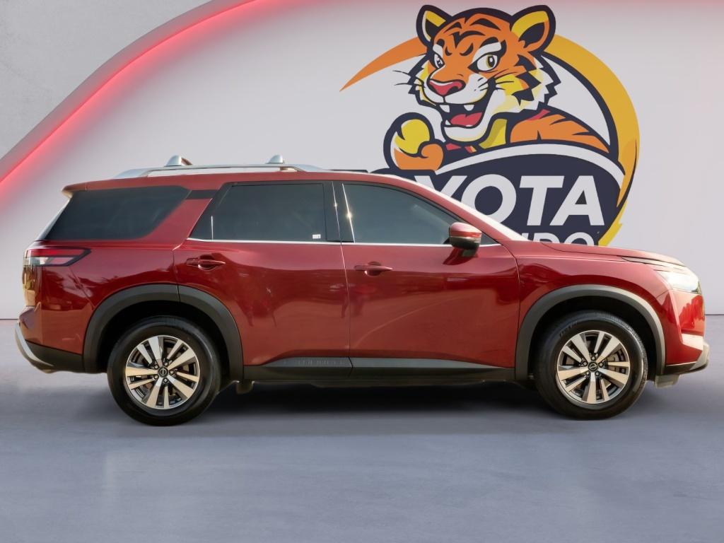 Used 2023 Nissan Pathfinder SUV