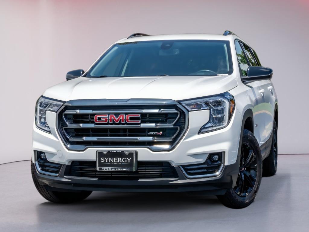 2023 GMC Terrain
