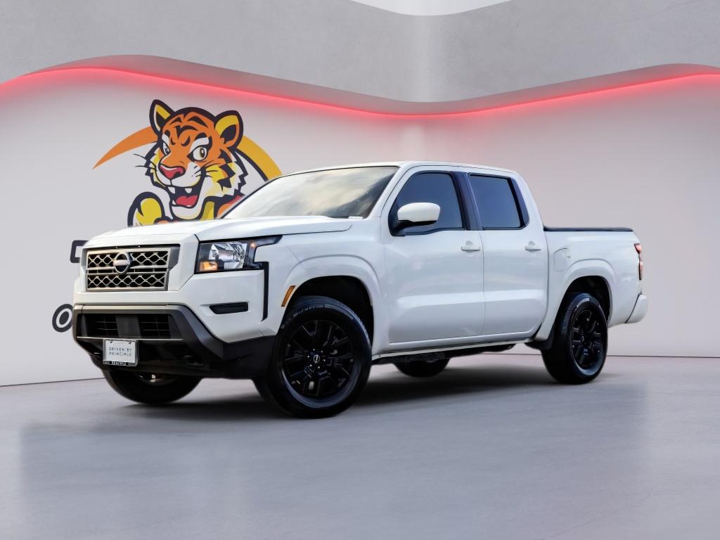 2023 Nissan Frontier SV's photo