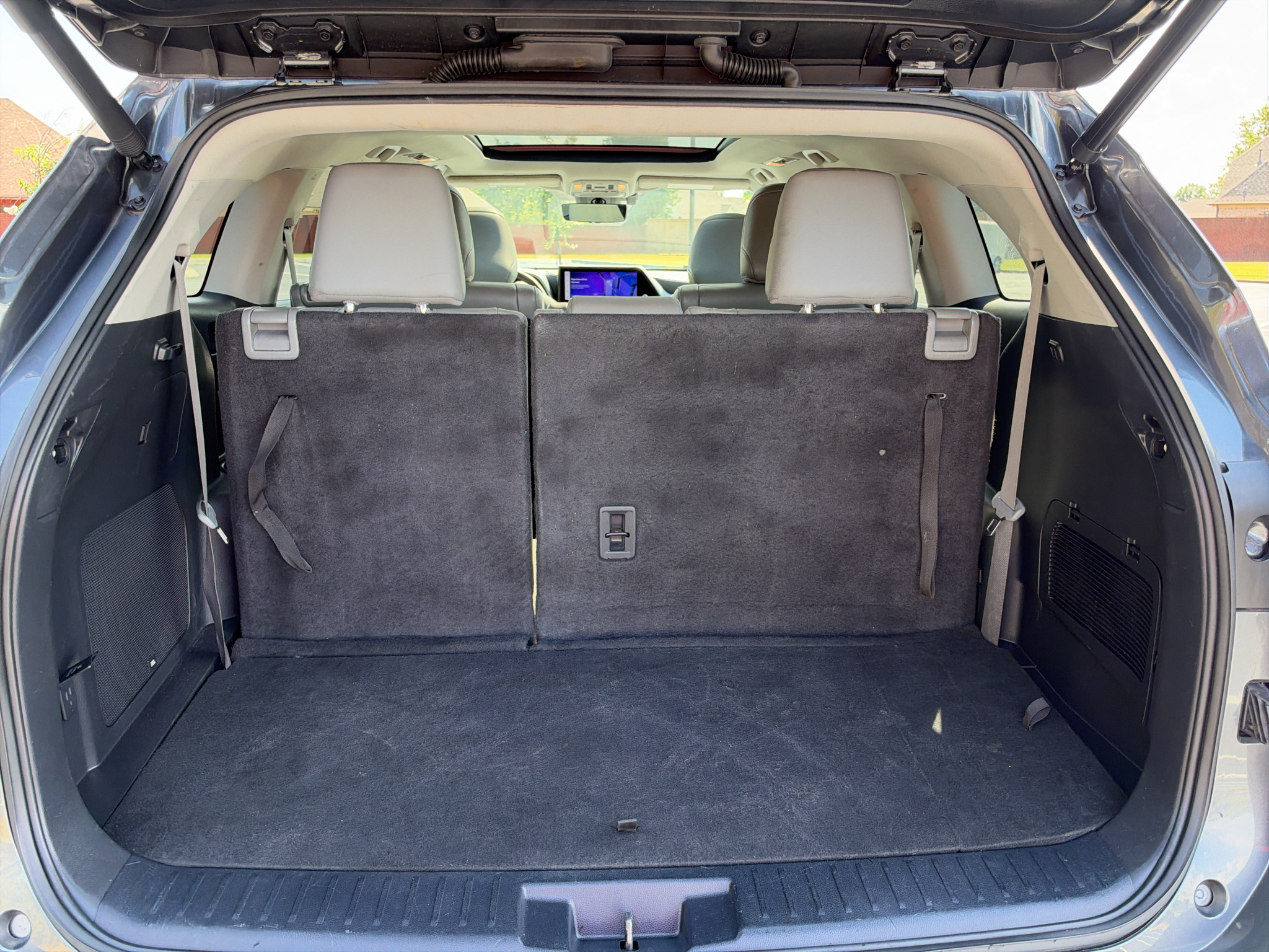 Used 2023 Toyota Highlander Hybrid SUV