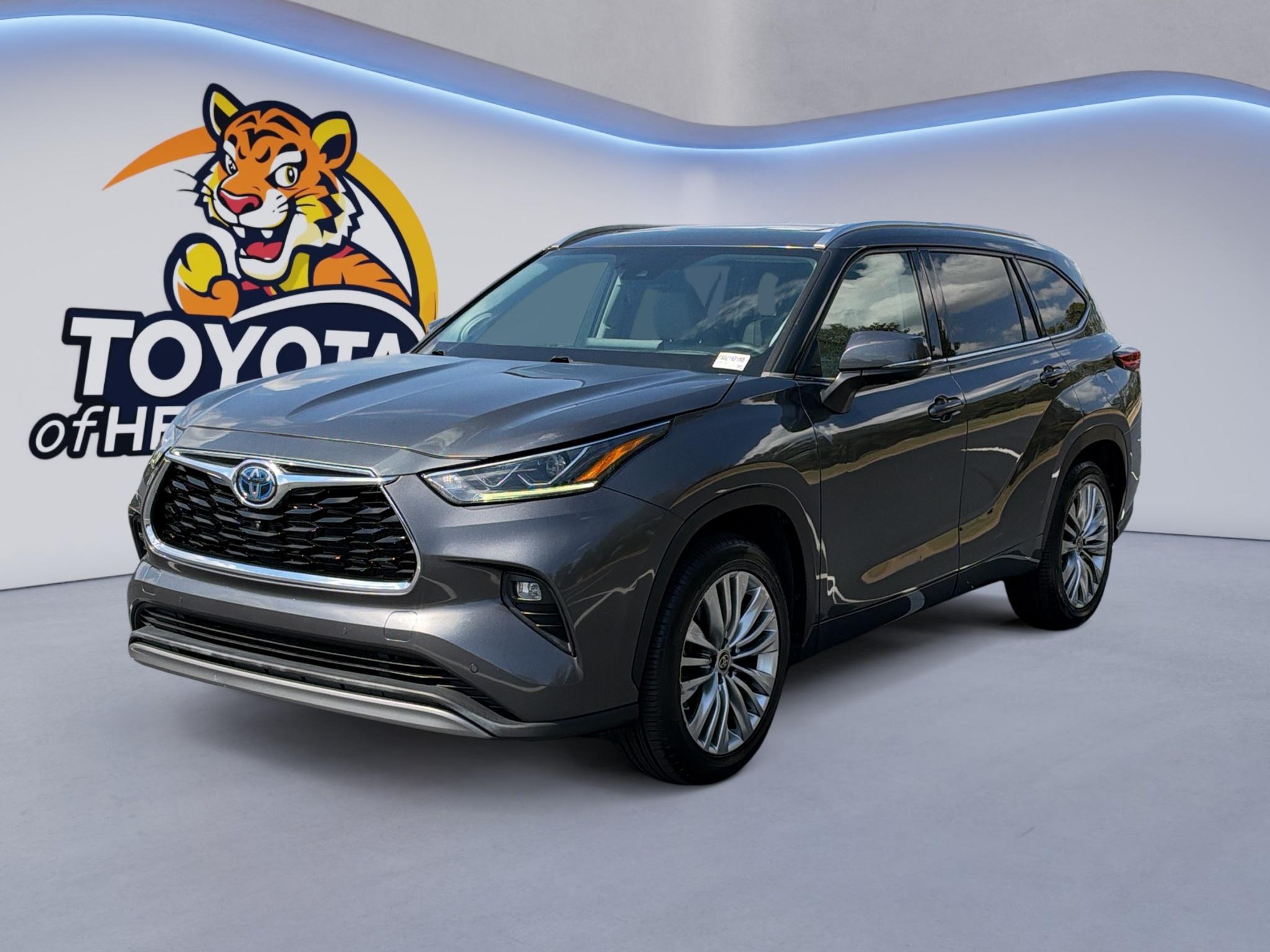 2023 Toyota Highlander Platinum