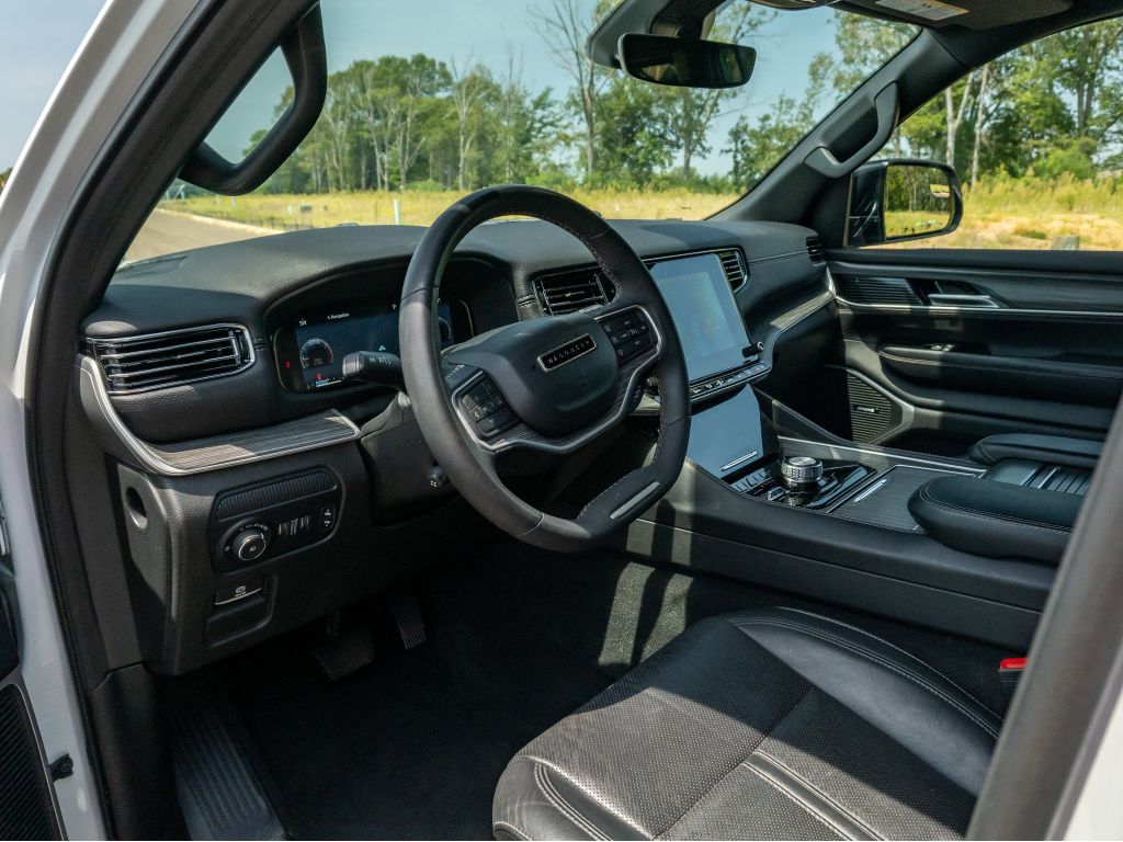 Used 2023 Jeep Wagoneer L SUV