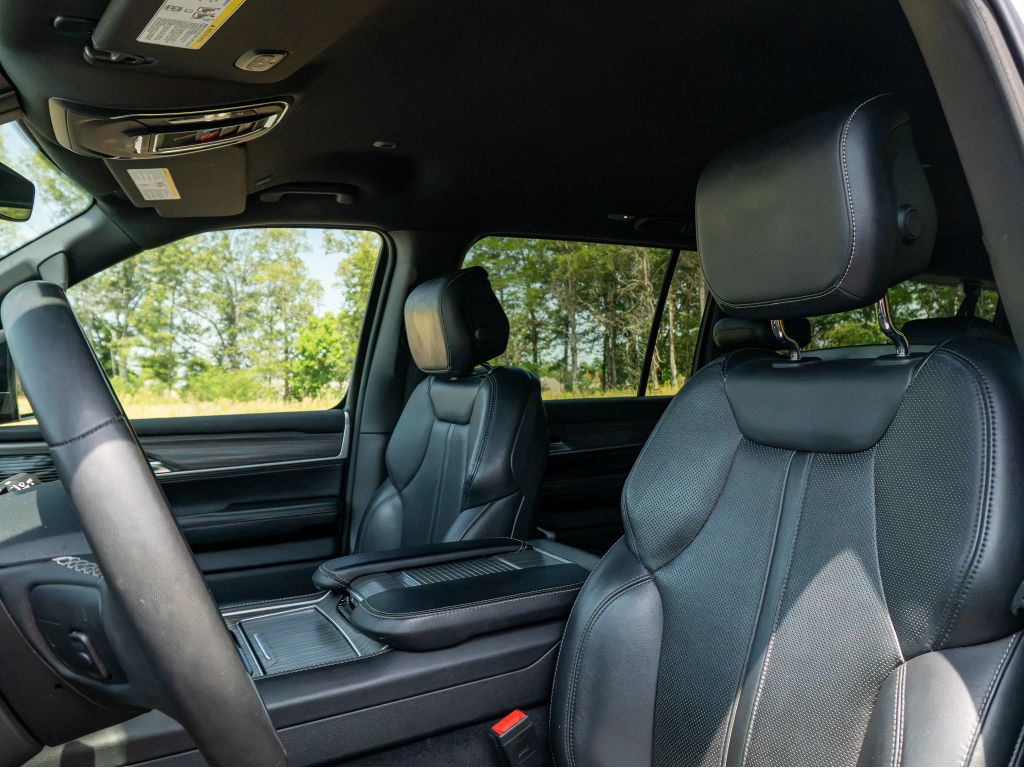 Used 2023 Jeep Wagoneer L SUV
