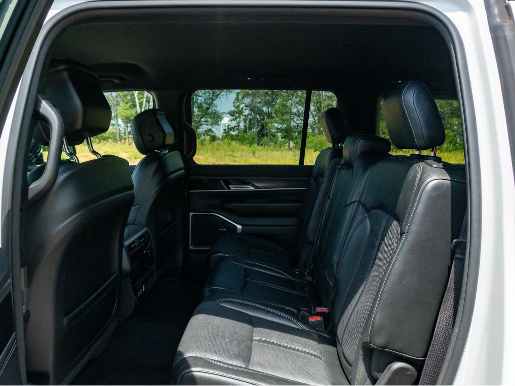 Used 2023 Jeep Wagoneer L SUV