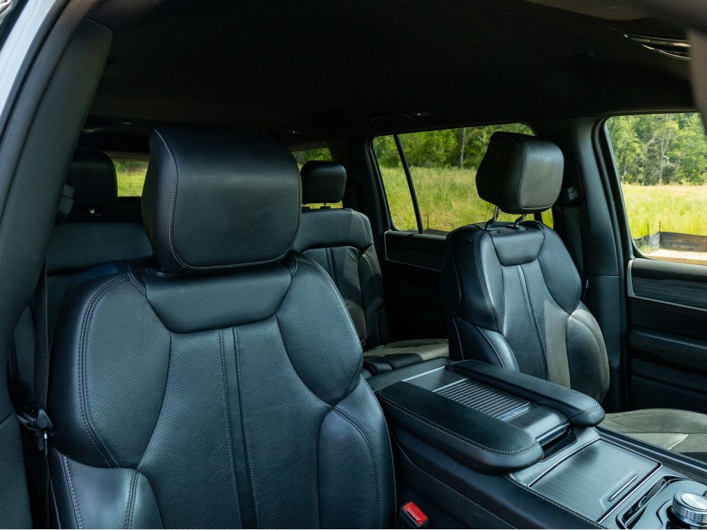 Used 2023 Jeep Wagoneer L SUV