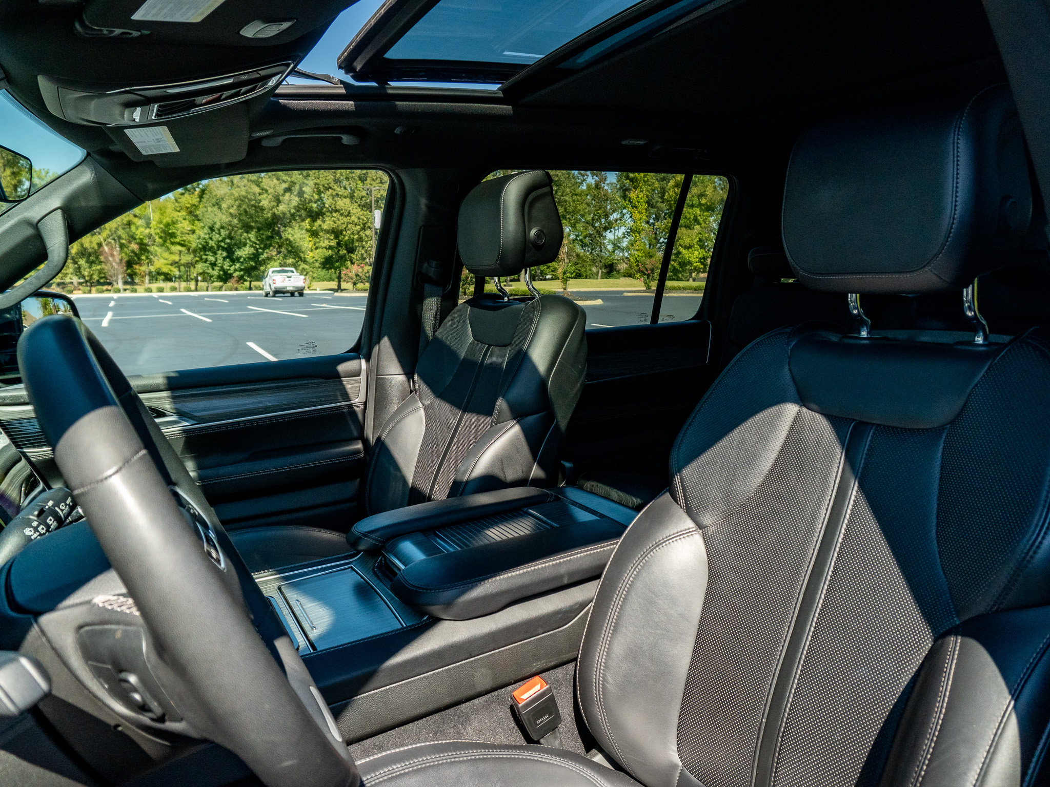 Used 2023 Jeep Wagoneer SUV