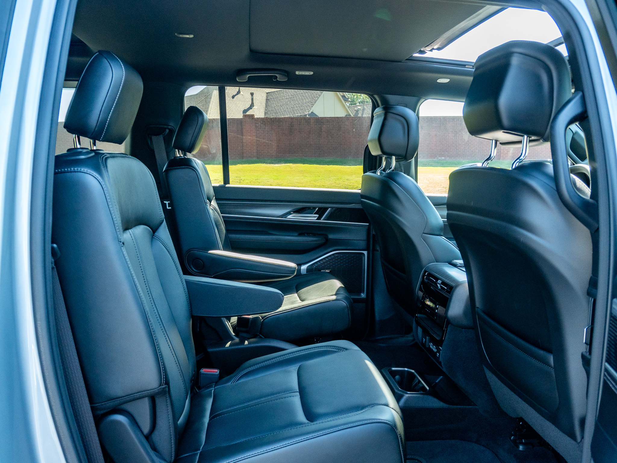 Used 2023 Jeep Wagoneer SUV
