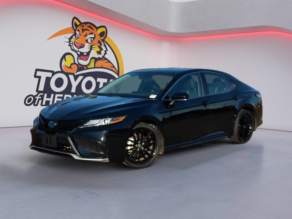 2023 Toyota Camry XSE's photo