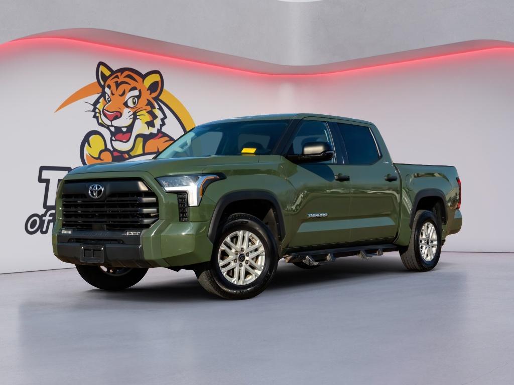 2023 Toyota Tundra SR5 3.4L CrewMax 5.5' Bed's photo