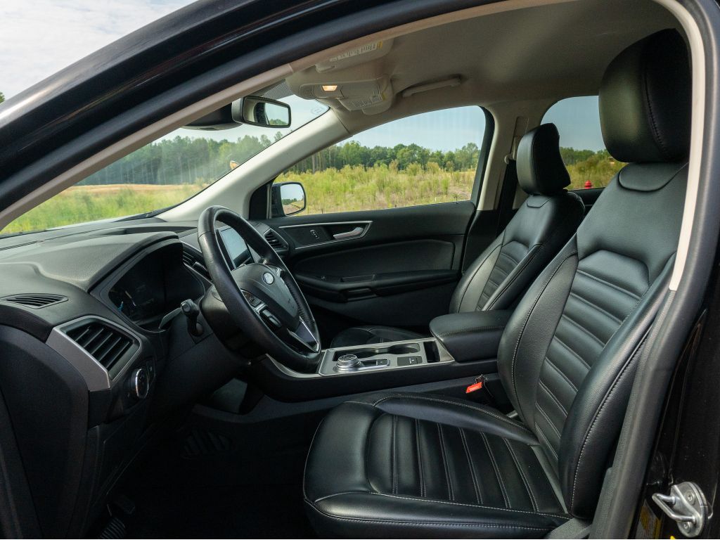 Used 2024 Ford Edge SUV