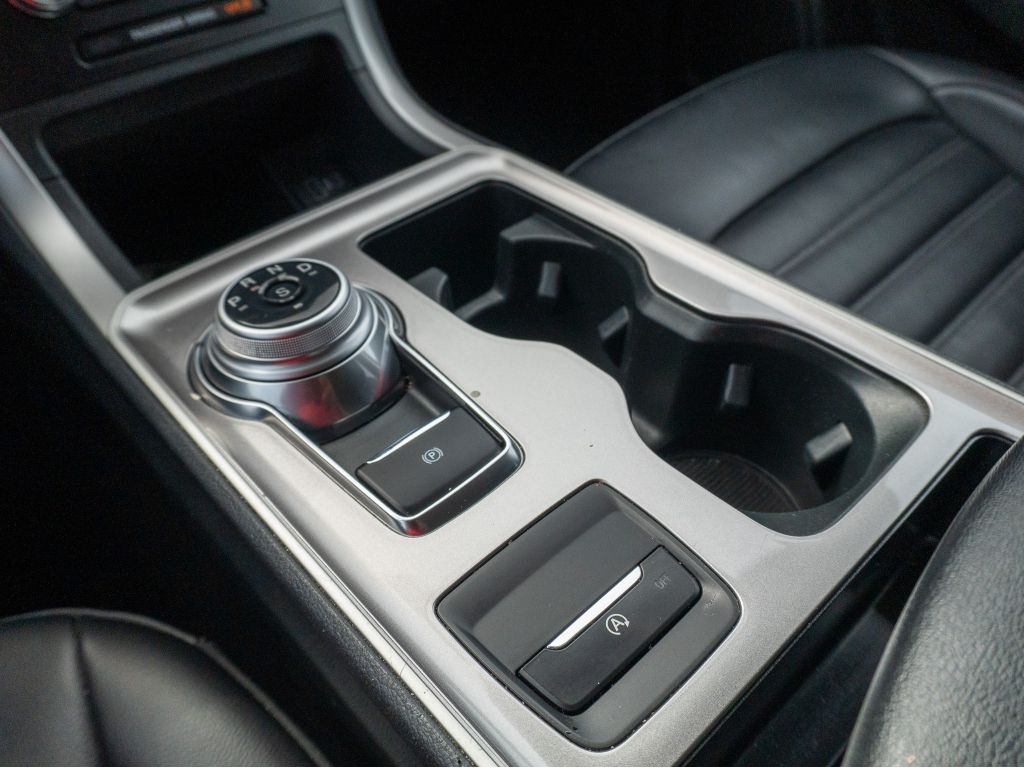 Used 2024 Ford Edge SUV