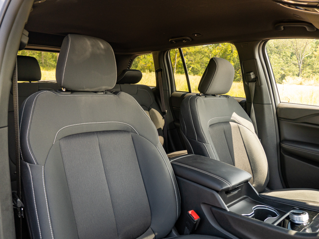 Used 2024 Jeep Grand Cherokee SUV