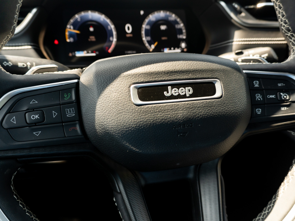 Used 2024 Jeep Grand Cherokee SUV