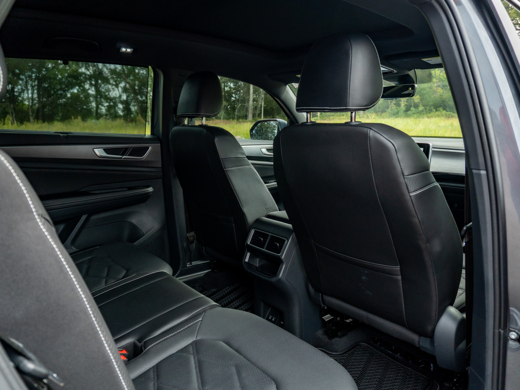 Used 2024 Volkswagen Atlas Cross Sport SUV