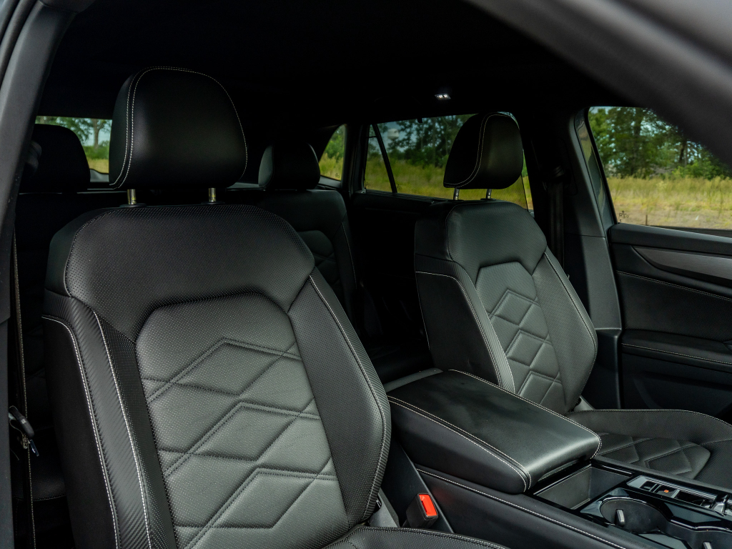 Used 2024 Volkswagen Atlas Cross Sport SUV