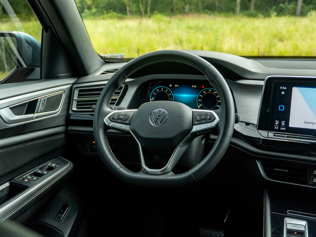 Used 2024 Volkswagen Atlas Cross Sport SUV