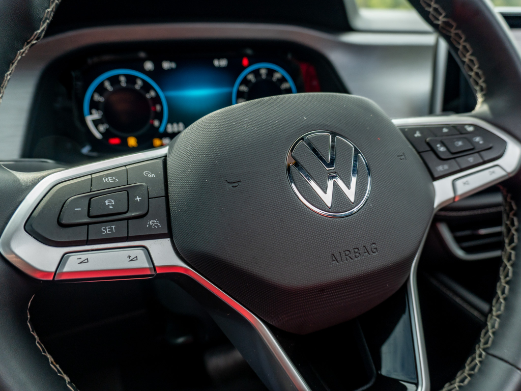 Used 2024 Volkswagen Atlas Cross Sport SUV