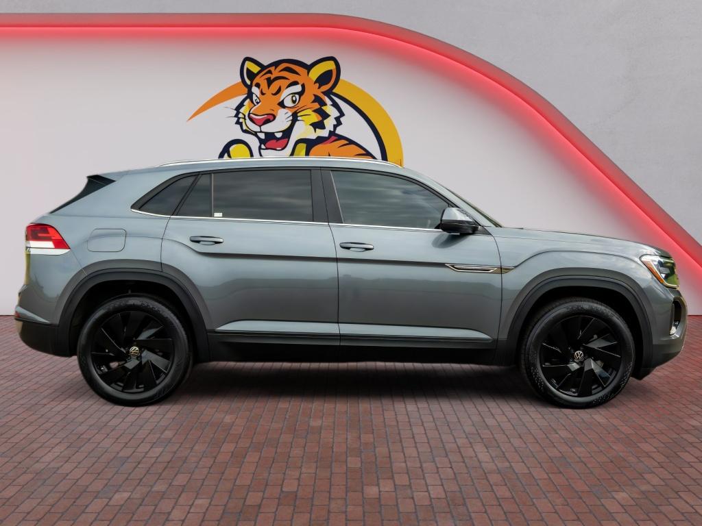 Used 2024 Volkswagen Atlas Cross Sport SUV