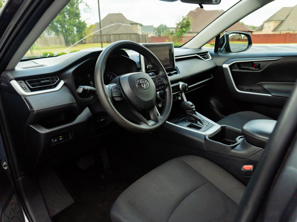 Used 2024 Toyota RAV4 SUV