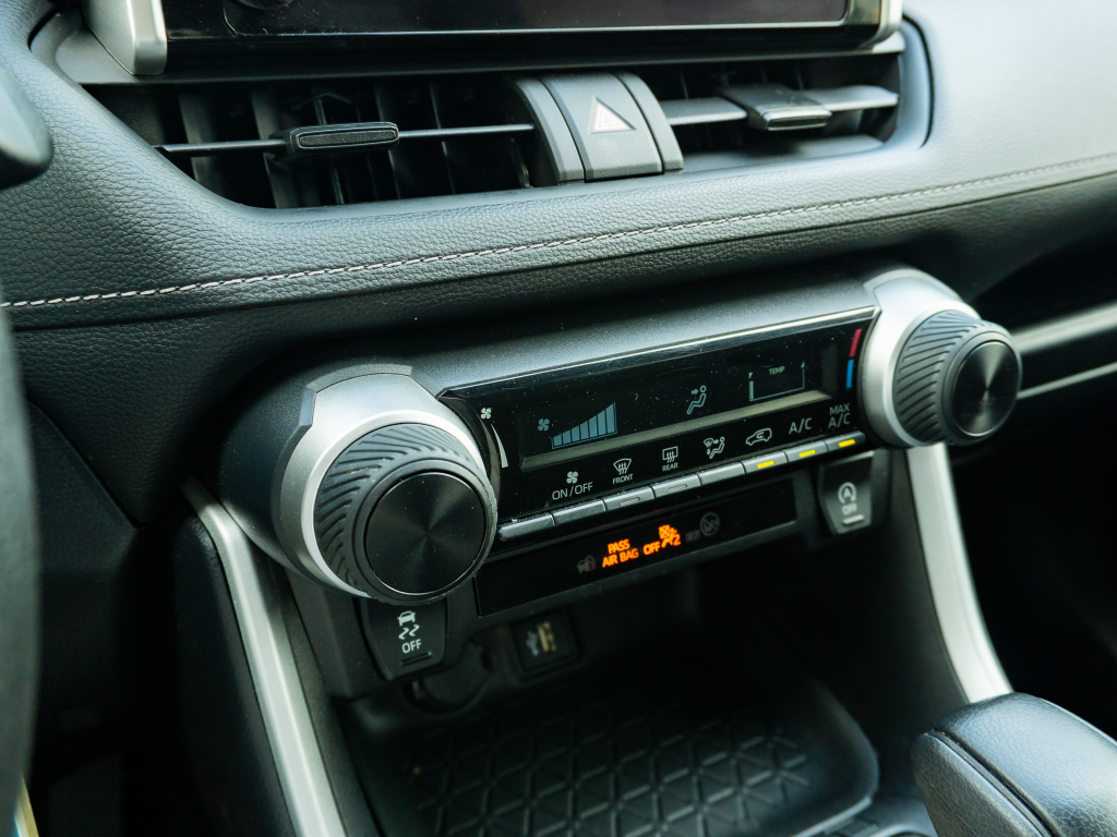 Used 2024 Toyota RAV4 SUV